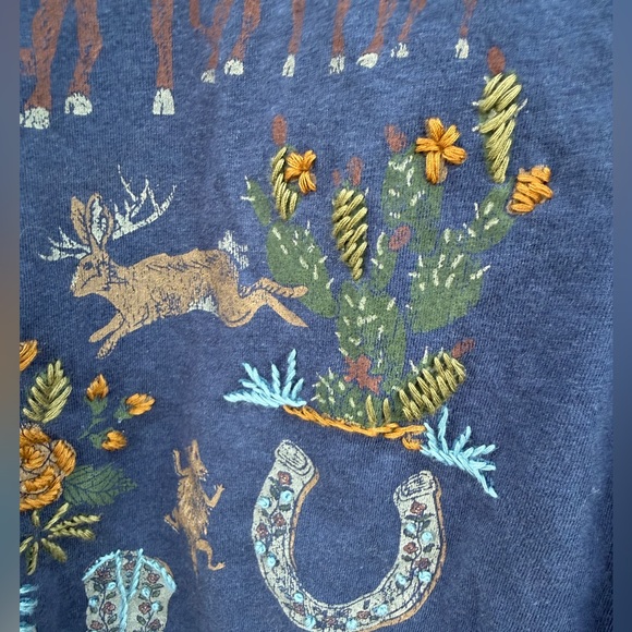 Double D Ranch - Embroidered detail Western Graphic Long Sleeve Shirt - Size M - Picture 5 of 16